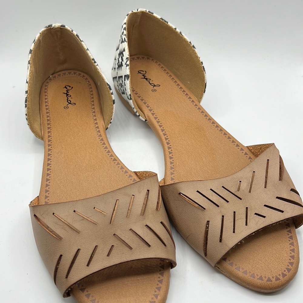 Woman’s Boho Sandals